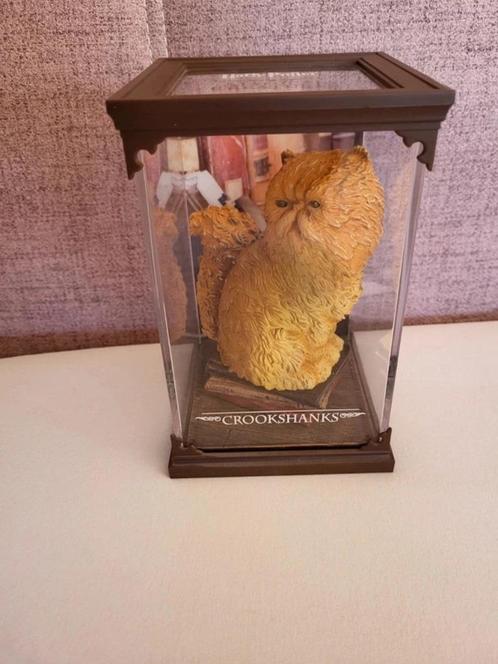 Harry Potter Crookshanks Officiële Verzamelvitrine, Verzamelen, Harry Potter, Zo goed als nieuw, Beeldje of Buste, Ophalen of Verzenden