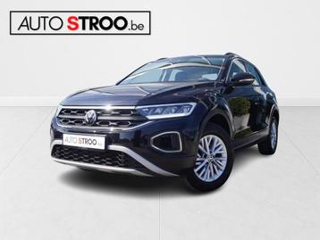 Volkswagen T-Roc 1.5tsi AUT. l Life Carplay LED ACC  beschikbaar voor biedingen