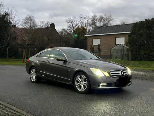 Mercedes E250 Coupé van 2009 met 172.000km‼️✅, Auto's, Mercedes-Benz, Particulier, E-Klasse, Diesel, Euro 5, Coupé, 3 deurs, Automaat