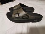 Oofos recovery slippers maat 43, Kleding | Heren, Schoenen, Slippers, Nieuw, Ophalen of Verzenden, Overige kleuren