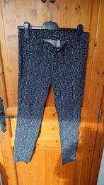 zwart witte broek maat 40, Kleding | Dames, Broeken en Pantalons, Maat 38/40 (M), Zwart, Ophalen of Verzenden, Zo goed als nieuw