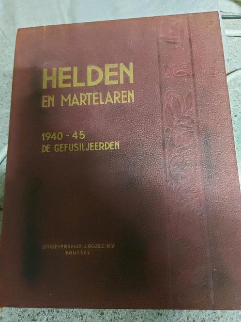 Helden en martelaren  1940-45, Boeken, Oorlog en Militair, Zo goed als nieuw, Ophalen