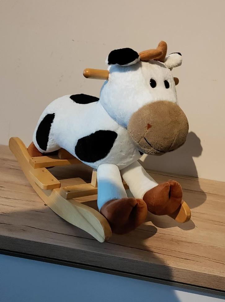 Vache à bascule, Enfants & Bébés, Jouets | Jouets a bascule, Utilisé, Enlèvement ou Envoi