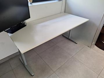 Ikea bureeltafel 80x160cm beschikbaar voor biedingen