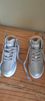 Mooi nieuwe schoenen Geox maat 29, Kinderen en Baby's, Kinderkleding | Schoenen en Sokken, Meisje, Schoenen, Nieuw, Ophalen of Verzenden