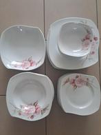 Heel mooi servies, Huis en Inrichting, Ophalen of Verzenden, Bord(en)