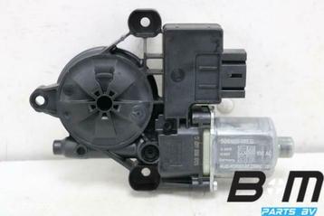 Raammotor linksachter VW Golf 8 5Q0959407G beschikbaar voor biedingen