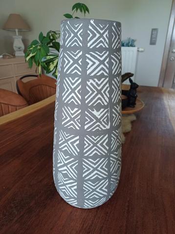 Prachtige hoge vaas in keramiek 40cm