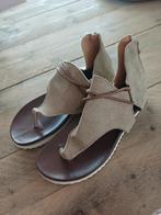 Nieuwe sandalen boho stijl maat 38, Kleding | Dames, Schoenen, Ophalen of Verzenden, Zo goed als nieuw