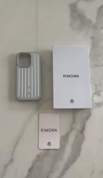 Rimowa iphone case beschikbaar voor biedingen