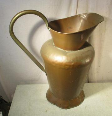 Grote antieke Metalen Kruik - 50x31x60 beschikbaar voor biedingen