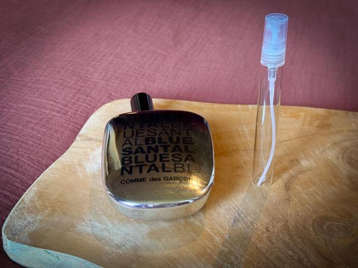 Comme des Garçons - Blue Santal sample/decant, Handtassen en Accessoires, Uiterlijk | Parfum, Ophalen of Verzenden