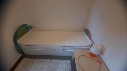Lit banquette 80200 cm avec rangements + matelas, Antiek en Kunst, Antiek | Meubels | Bedden, Ophalen