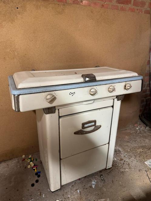 Vintage gasfornuis met oven, Elektronische apparatuur, Fornuizen, Ophalen