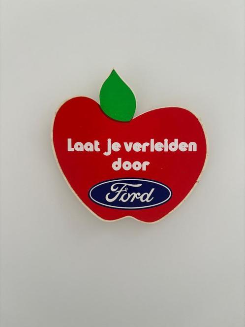 Sticker Ford "Laat je verleiden door Ford" Jaren 70, Verzamelen, Stickers, Zo goed als nieuw, Auto of Motor, Ophalen of Verzenden