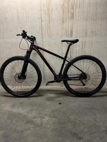 Zo goed als nieuwe mountainbike – 5 maand oud beschikbaar voor biedingen