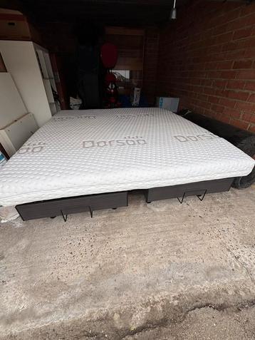Dorsoo ACTIVE+ bed met matrassen 180x200cm beschikbaar voor biedingen