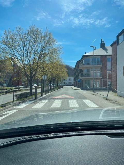 garage Espace de parking A LOUER, Immo, Garages & Places de parking, Province de Namur