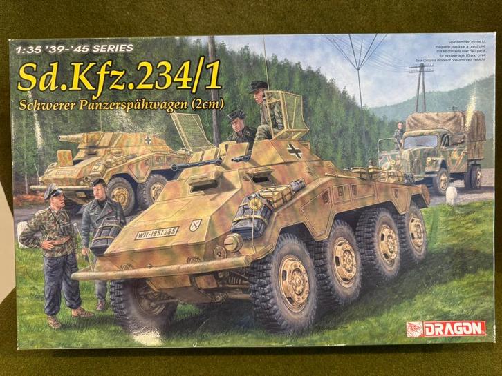 Dragon 1/35 6298 Sd.Kfz.234/1 Schwerer Panzerspähwagen, Hobby en Vrije tijd, Modelbouw | Auto's en Voertuigen, Zo goed als nieuw