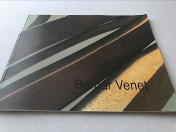 Bernar Venet Sculptures Drawings 70pag beschikbaar voor biedingen