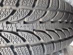 Winterbanden op velgen maar 215/70r 16, Auto-onderdelen, Banden en Velgen, Ophalen, Winterbanden, Velg(en)