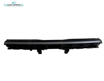 Hyundai Staria achterlicht midden LED DRL beschikbaar voor biedingen