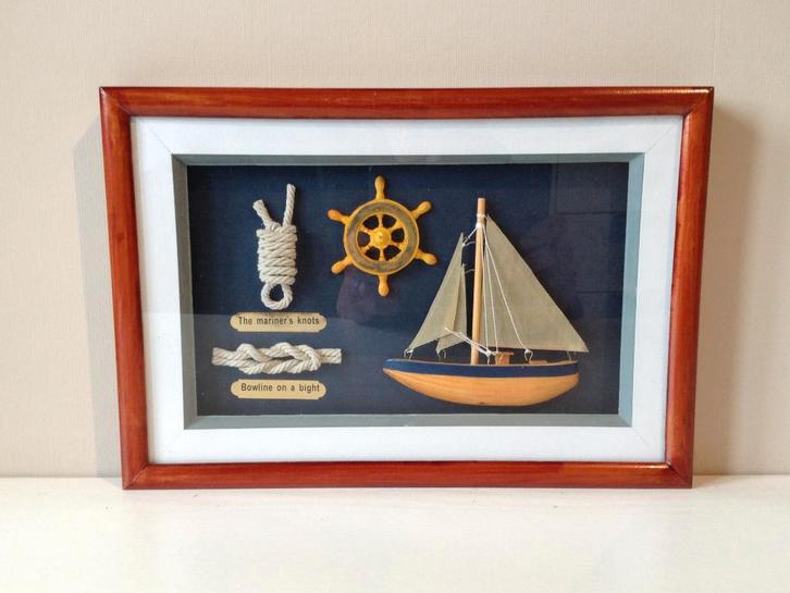 Schaduwdoos in vissersthema geelblauw 32 x 22 cm, Hobby en Vrije tijd, Modelbouw | Figuren en Diorama's, Zo goed als nieuw, Diorama