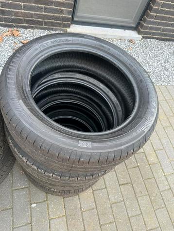 Goodyear 207/55/17 91v 6x nieuwe band 