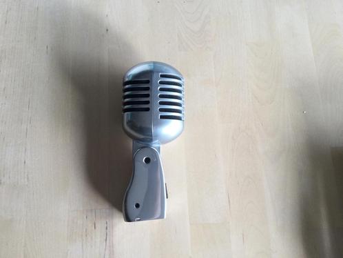 Microphone rétro style, Muziek en Instrumenten, Microfoons, Zo goed als nieuw