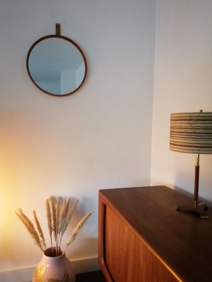 Zweedse teak Luxus design spiegel met zadelleren koord retro, Antiek en Kunst, Kunst | Designobjecten, Ophalen