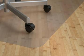 Protection de sol chaise de bureau beschikbaar voor biedingen