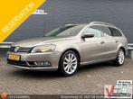 Volkswagen Passat Variant 1.4 TSI Highline BlueMotion DSG Au, Auto's, Automaat, 140 g/km, Zwart, Bruin