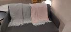Lot de 4 couvertures grises et roses, Ophalen, Gebruikt, Overige typen