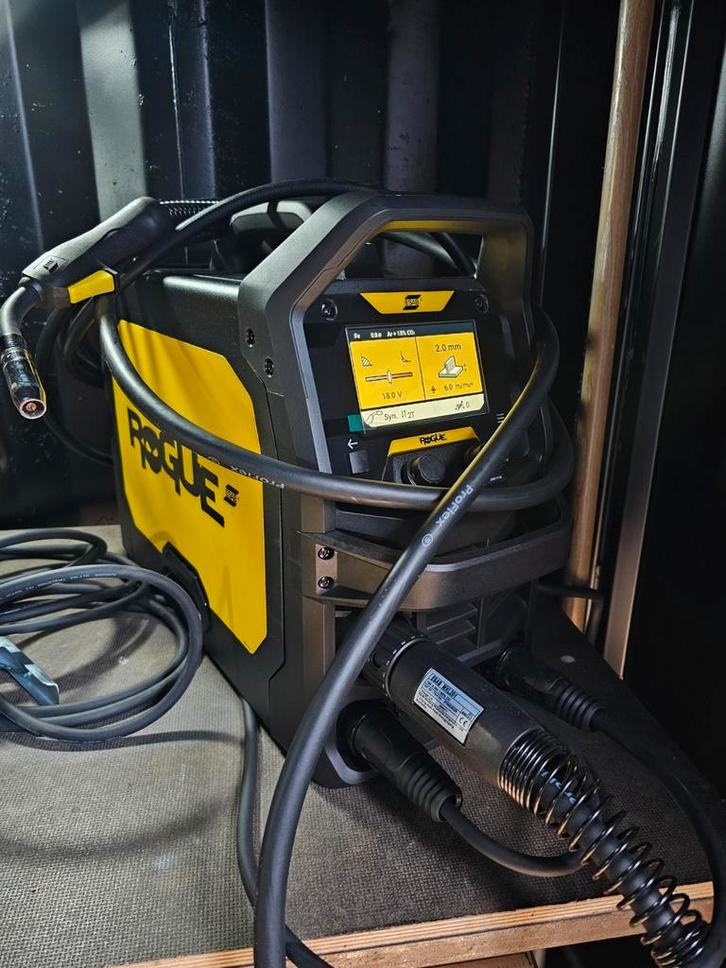 Esab rogue EMP210 pro, Doe-het-zelf en Bouw, Gereedschap | Lasapparaten, Ophalen of Verzenden