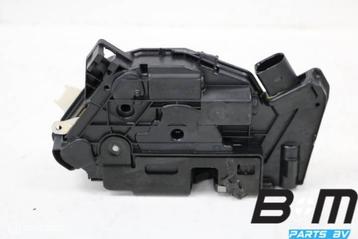 Portierslot rechts VW Scirocco 5N1837016E beschikbaar voor biedingen