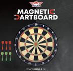 Magnetisch dartboard van merk Bulls als nieuw, Sport en Fitness, Darts, Ophalen of Verzenden, Zo goed als nieuw, Dartbord, Soft tip