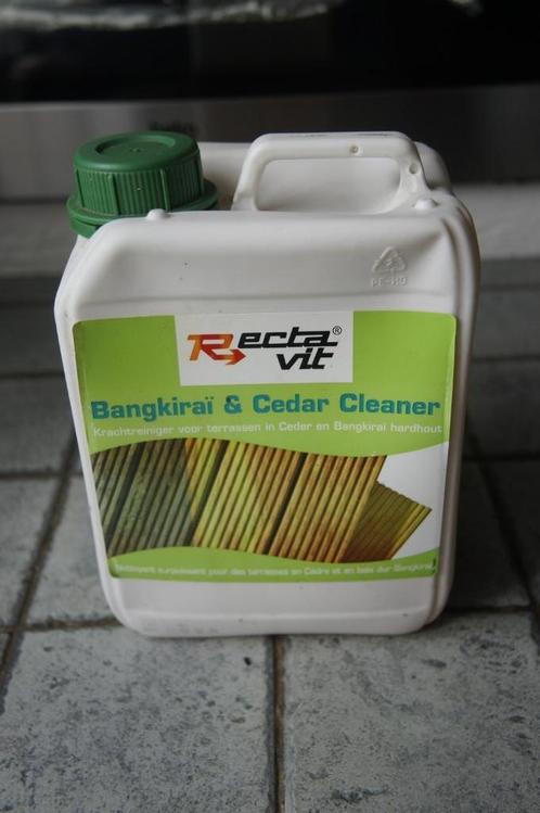 Rectavit Banckirai et Cedar cleaner 2,5 litres, Tuin en Terras, Tuinmeubel-accessoires, Gebruikt, Ophalen of Verzenden