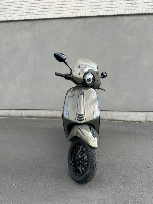 Vespa primavera (b-klasse), Fietsen en Brommers, Scooters | Vespa, Zo goed als nieuw, Overige modellen, Klasse B (45 km/u), Benzine