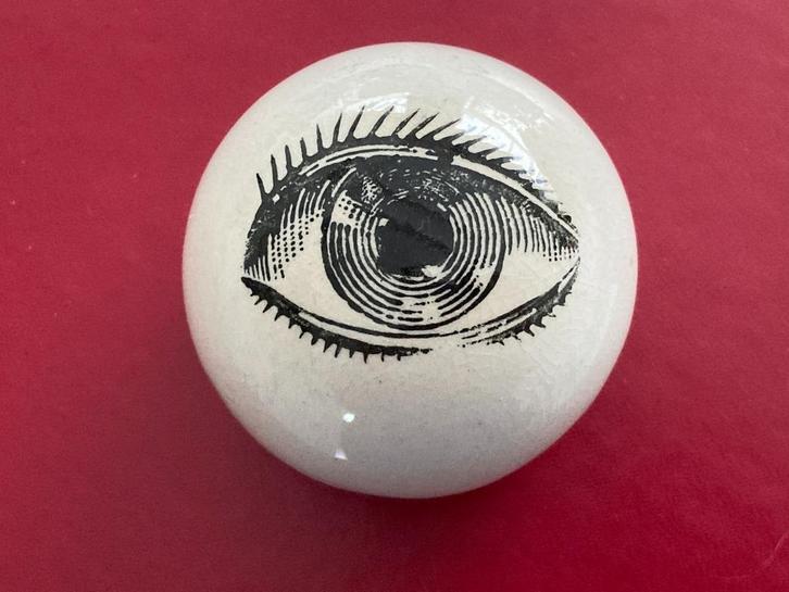 surrealistisch presse-papier Oogbol - Piero Fornasetti, Antiek en Kunst, Kunst | Designobjecten, Ophalen of Verzenden