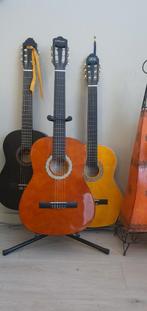 Gitaar uit te kiezen, Muziek en Instrumenten, Snaarinstrumenten | Gitaren | Bas, Zo goed als nieuw, Ophalen