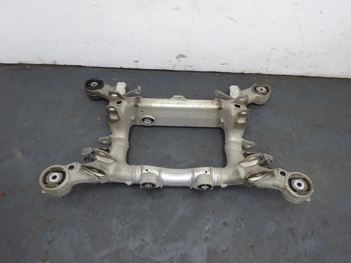 Subframe van een BMW 5-Serie, Auto-onderdelen, Ophanging en Onderstel, BMW, Gebruikt, 6 maanden garantie, 12 maanden garantie
