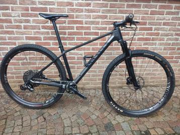 Canyon CF SL pro race