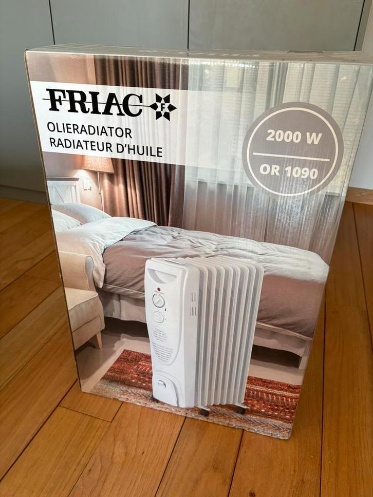 Friac Olieradiator OR1090 2000w (2 stuks beschikbaar), Doe-het-zelf en Bouw, Verwarming en Radiatoren, Zo goed als nieuw, Radiator