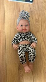 Pop met kleertjes, Kinderen en Baby's, Speelgoed | Poppen, Ophalen, Zo goed als nieuw, Babypop