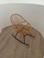 Chaise a bascule rotin, Maison & Meubles, Osier ou Rotin, Autres couleurs, Enlèvement, Utilisé