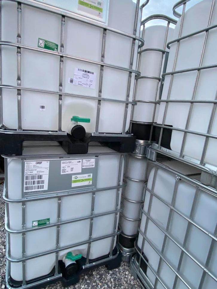 Cuve a eau 1000 litres, Tuin en Terras, Regentonnen, Zo goed als nieuw, Ophalen of Verzenden