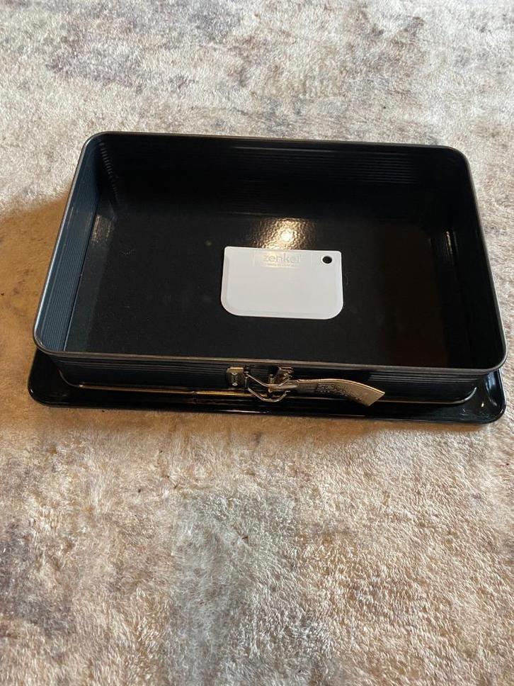 Zenker Deluxe 7022 Springform Pan, Hobby en Vrije tijd, Taarten en Cupcakes maken, Zo goed als nieuw, Bakvorm, Taarten, Ophalen of Verzenden