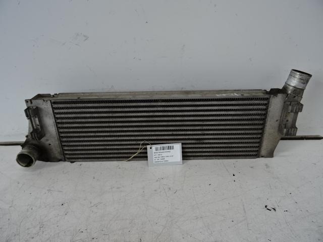 RADIATEUR INTERCOOLER Renault Scénic II (JM) (8200115540), Auto-onderdelen, Airco en Verwarming, Renault, Gebruikt