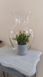 Très joli grand vase H34cm déco table verre transparent, Maison & Meubles, Accessoires pour la Maison | Vases, Enlèvement, Utilisé
