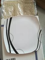 service 6 assiettes et couverts PVC (neuf), Electroménager, Pièces & Accessoires, Enlèvement, Neuf